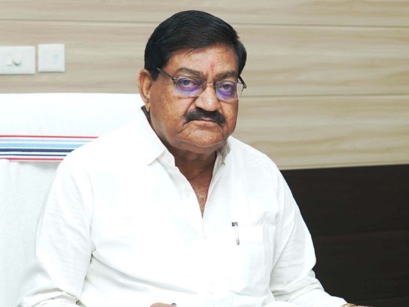 छत्तीसगढ़ में धान खरीदी का नया इतिहास: तीन वर्षों में 437 लाख मीट्रिक टन धान खरीदी, किसानों के खातों में पहुंचे 1.40 लाख करोड़ रुपये – खाद्य मंत्री दयाल दास बघेल