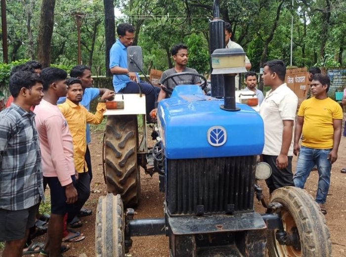 संघर्ष की राह से सफलता की ओर: मनकू कड़ती की कहानी बनी मिसाल, आत्मसमर्पण के बाद मेहनत से गढ़ी नई पहचान