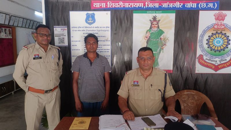 जांजगीर में सनसनीखेज मामला: मंदिर में मूर्ति खंडित करने वाला विजय बंजारे चढ़ा पुलिस के हत्थे, जांच में खुलासा—गुस्से में किया कृत्य, सख्त कानूनी कार्रवाई शुरू