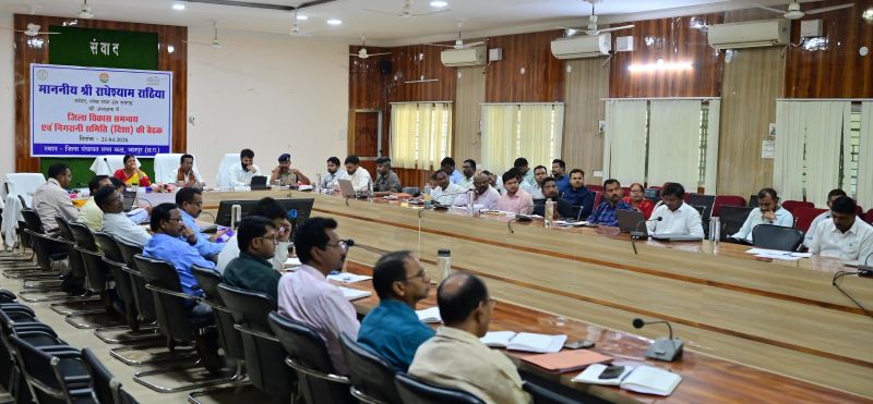 हादसों पर लगेगा ब्रेक: सांसद राधेश्याम राठिया का बड़ा फैसला—जशपुर के गौरव पथ और फोरलेन के खुले डिवाइडर बंद करने के आदेश, प्रशासन को सख्त हिदायत