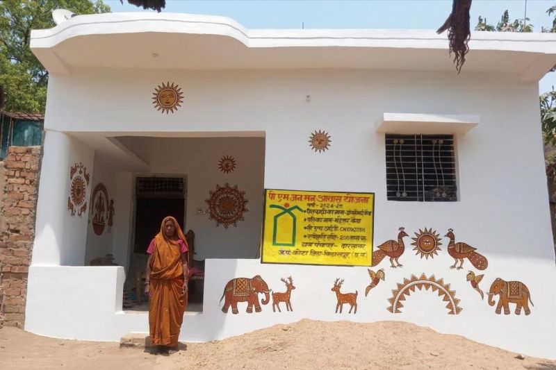 कच्चे से पक्के सपनों तक का सफर: बिलासपुर में 50,044 परिवारों को मिला आशियाना, नारी शक्ति की भागीदारी से बनी मिसाल