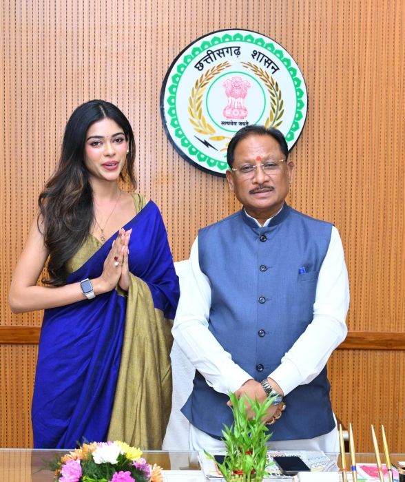 मुख्यमंत्री विष्णुदेव साय से मिस इंडिया छत्तीसगढ़ सुश्री अनुष्का सोन ने की सौजन्य मुलाकात : सदन का ऐतिहासिक सत्र सुनने विधानसभा पहुंची थी मिस इंडिया छत्तीसगढ़