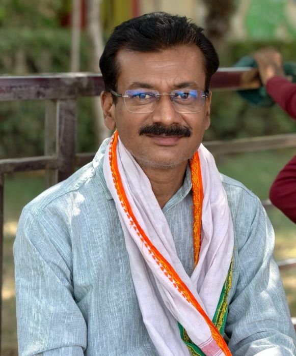 “भाखा और संस्कृति पर हमला बर्दाश्त नहीं” — धनंजय सिंह ठाकुर ने भाजपा सरकार को घेरा, मुंगेली कलेक्टर विवाद पर गरमाई राजनीति, छत्तीसगढ़ी अस्मिता के सम्मान को लेकर उठे बड़े सवाल