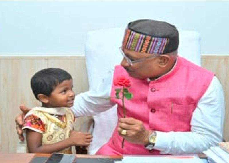 जनता के द्वार पर सरकार, संवाद से समाधान: 1 मई से 10 जून तक चल रहे अभियान में जमीनी हकीकत पर सीधा फोकस—समाधान शिविर, पारदर्शिता और जवाबदेही के जरिए लोकतंत्र को मिल रही नई ताकत