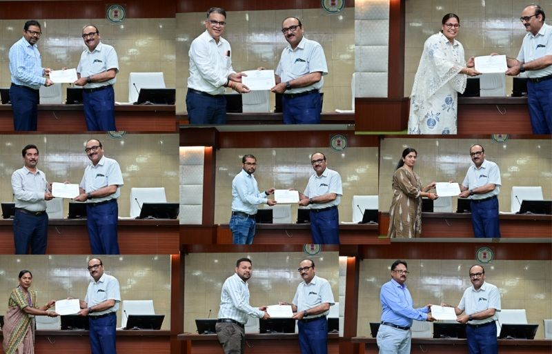 मंत्रालय में उत्कृष्ट कार्यसंस्कृति का सम्मान : मुख्य सचिव ने ई-ऑफिस और समयबद्ध कार्य निष्पादन में श्रेष्ठ अधिकारियों-कर्मचारियों को किया सम्मानित, समाज कल्याण विभाग बना नंबर-1