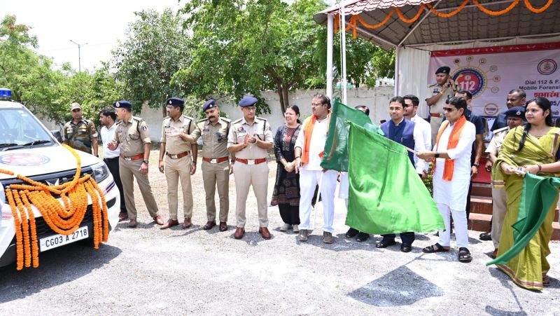 छत्तीसगढ़ में पुलिसिंग हुई हाईटेक : बलौदाबाजार में लॉन्च हुई ‘नेक्स्ट जेन डायल-112’ सेवा, अब मिनटों में पहुंचेगी आपातकालीन मदद