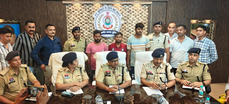 एक महीने बाद सुलझी करही हत्याकांड की गुत्थी : घर में घुसकर बरसाई थीं गोलियां, पुलिस ने 7 राज्यों में दबिश देकर दबोचे आरोपी