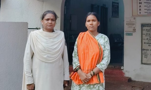 पुलिस की बड़ी कार्रवाई: गांजा तस्करी के आरोप में युवती गिरफ्तार, एक लाख रुपये कीमत का मादक पदार्थ बरामद, सीधे पहुंची जेल