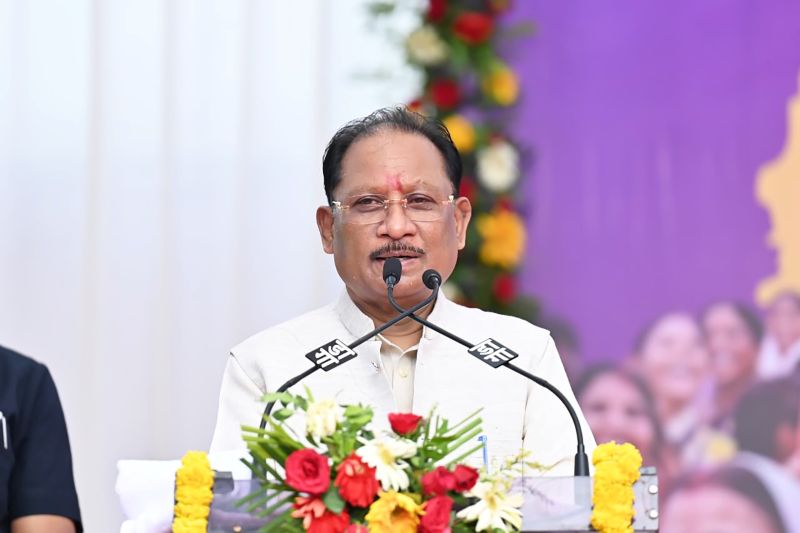 हरिकोटा से लौटे नन्हे वैज्ञानिकों ने मुख्यमंत्री को सुनाई अंतरिक्ष की रोमांचक कहानी, सुशासन तिहार मंच पर प्रतिभाशाली विद्यार्थियों और राष्ट्रीय खिलाड़ियों का हुआ सम्मान