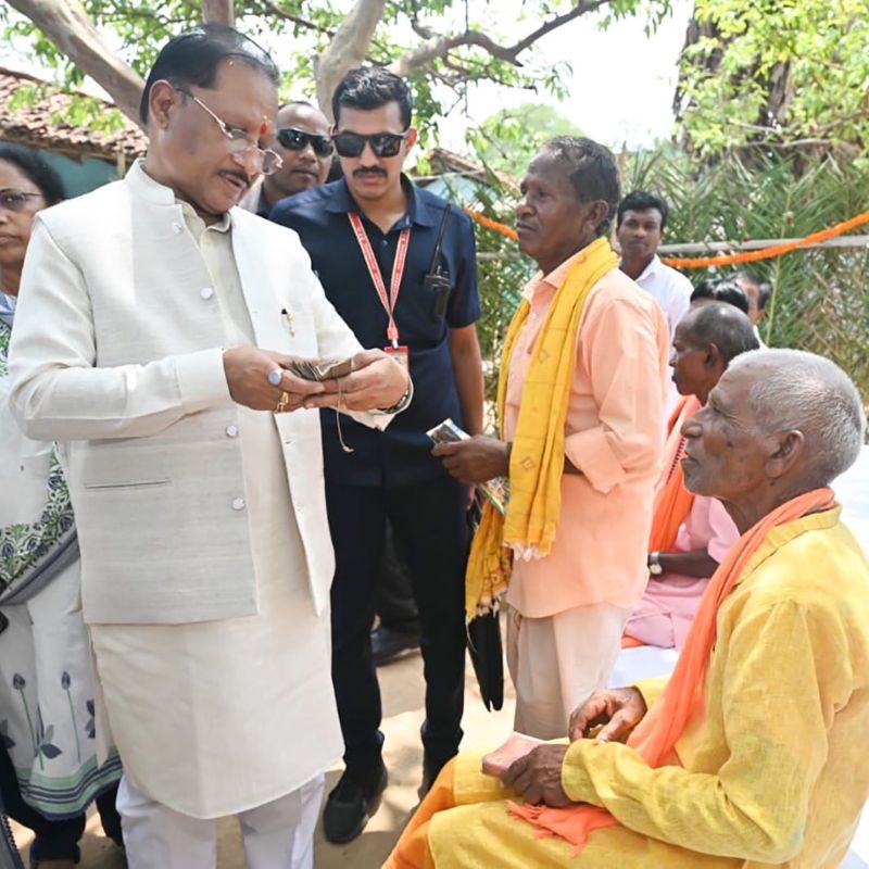 पीढ़ियों से सहेजी गई विरासत आई सामने: उड़िया भाषा में लिखित 150 वर्ष पुरानी पांडुलिपियों ने खींचा ध्यान, ज्ञान भारतम् अभियान से मिलेगा संरक्षण और नई पहचान
