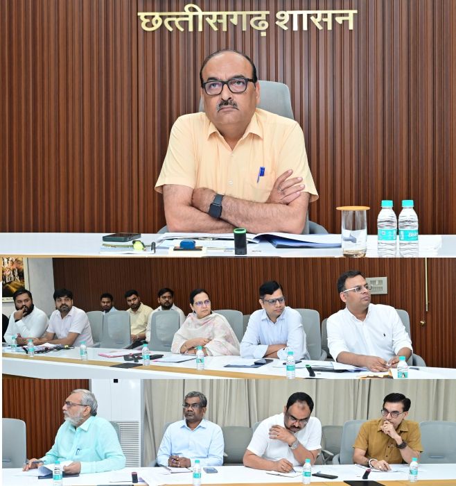 प्रधानमंत्री आवास योजना (शहरी) : राज्य स्तरीय स्वीकृति एवं निगरानी समिति की बैठक मुख्य सचिव की अध्यक्षता में सम्पन्न