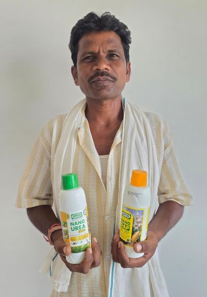 नैनो यूरिया और नैनो डीएपी बने किसानों की पहली पसंद, आधुनिक तकनीक से बढ़ी फसल की गुणवत्ता और पैदावार; पर्यावरण संरक्षण के साथ मजबूत हो रही कृषि अर्थव्यवस्था