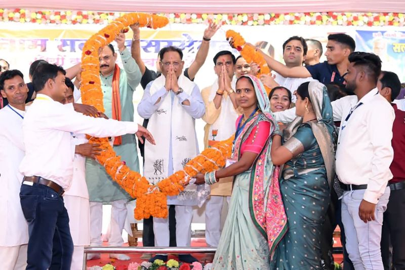 सत्य निजनाम बोध संस्थान के मंच से मुख्यमंत्री साय ने दिया सामाजिक जागरण का मंत्र, बोले— आध्यात्मिक मूल्य ही मजबूत समाज की नींव, नशामुक्त छत्तीसगढ़ के लिए सरकार प्रतिबद्ध