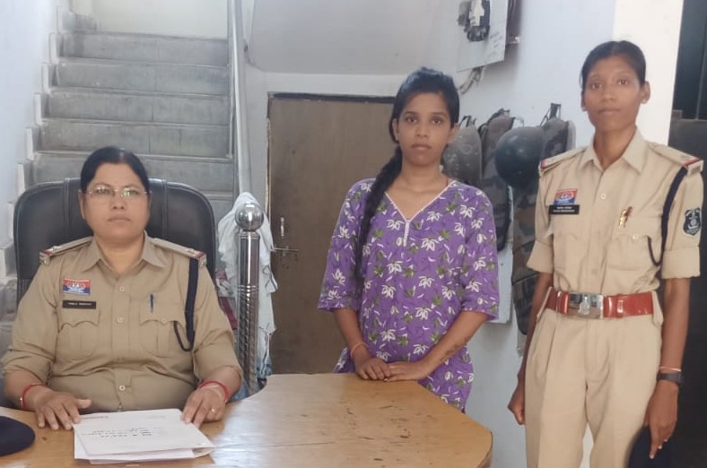 ब्लैकमेल का आरोप लगाने वाली निकली मास्टरमाइंड! फर्जी इंस्टाग्राम अकाउंट बनाकर बदनाम करने की साजिश का पुलिस ने किया खुलासा