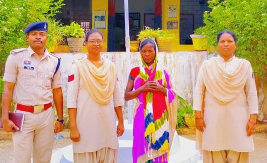 घर बना कत्लगाह: चरित्र पर शक से भड़की पत्नी ने पति पर बरसाए ताबड़तोड़ वार, पुलिस ने किया सनसनीखेज हत्याकांड का खुलासा