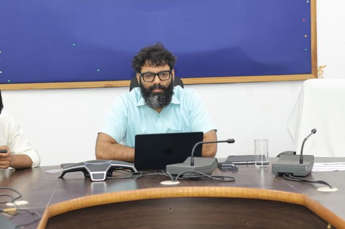 जशपुर में बड़ा प्रशासनिक एक्शन: 39 कृषि अधिकारियों को नोटिस, निलंबन तक की चेतावनी! कलेक्टर रोहित व्यास के निर्देश पर कृषि विभाग की बड़ी कार्रवाई