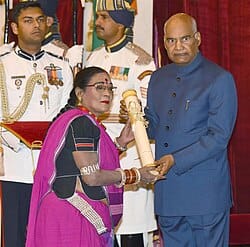 पद्म विभूषण डॉ. तीजन बाई को अश्रुपूरित श्रद्धांजलि: पंडवानी की अमर स्वर-सरिता हुई मौन, संस्कृति मंत्री राजेश अग्रवाल बोले— छत्तीसगढ़ ने अपनी अमूल्य सांस्कृतिक धरोहर खो दी