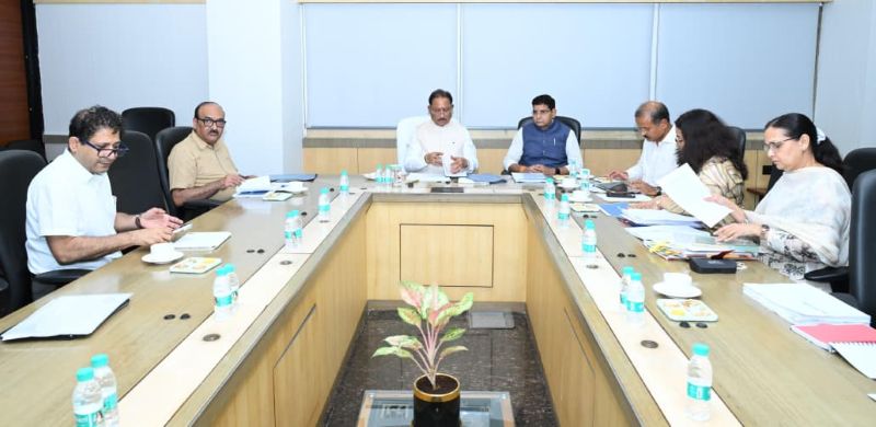 राजस्व व्यवस्था होगी हाईटेक और भ्रष्टाचार पर सख्त प्रहार, मुख्यमंत्री साय ने समयबद्ध और पारदर्शी सेवाओं का बनाया नया रोडमैप