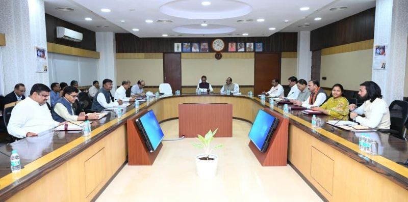 छत्तीसगढ़ कैबिनेट का मेगा एक्शन: कारोबार होगा आसान, निवेश को मिलेगा बढ़ावा, निजी विश्वविद्यालय, बिजली, GST और NRDA सहित 11 बड़े प्रस्तावों पर लगी मुहर