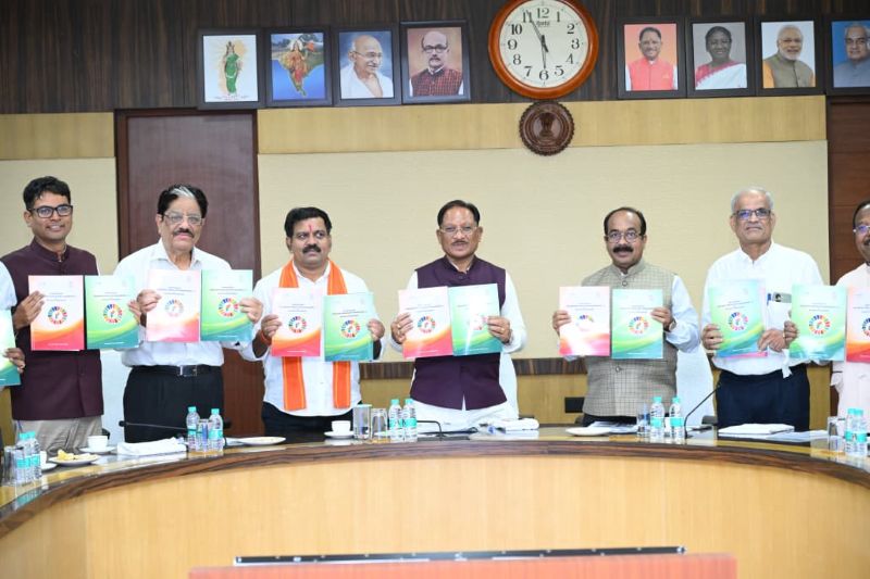 अब डेटा तय करेगा विकास की दिशा: मुख्यमंत्री विष्णु देव साय ने एस.डी.जी. 2.0 और ‘बस्तर अंजोर’ का किया शुभारंभ, 343 राज्य व 99 जिला संकेतकों से होगी प्रगति की निगरानी