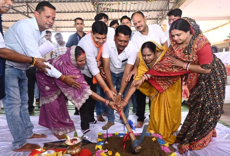 1.65 करोड़ की बड़ी सौगात: डीएमएफ फंड से संवरेंगे सरकारी स्कूल, ग्रामीण बच्चों को मिलेंगी आधुनिक सुविधाएं