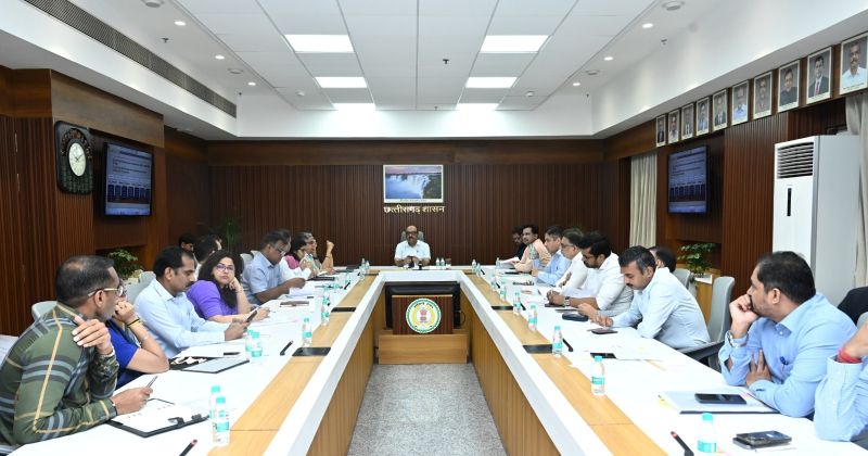 मुख्य सचिव विकासशील का बड़ा एक्शन! सभी विभागों के सचिवों को योजनाओं की सख्त मॉनिटरिंग के निर्देश, रिटायरमेंट प्रकरणों में लापरवाही पर भी कड़ा रुख