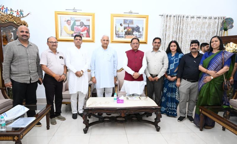 छत्तीसगढ़ के औद्योगिक विकास को मिलेगी नई उड़ान, मुख्यमंत्री साय ने 14वें इंडिया इंडस्ट्रियल फेयर की तैयारियों की समीक्षा की; MSME, निवेश और व्यापार विस्तार पर रहेगा फोकस