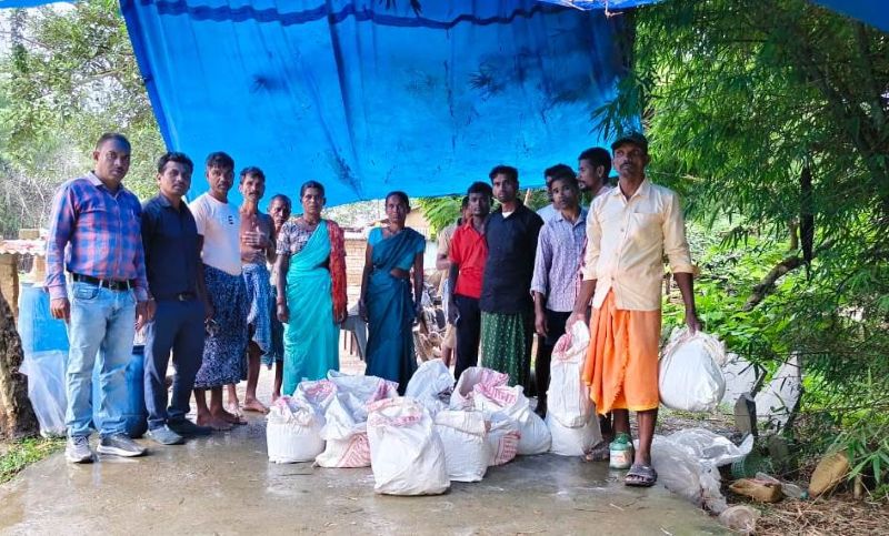 मछली पालन से चमकी महिला किसान की तकदीर! बस्तर की मनकी बघेल ने दो माह में की 15 हजार रुपये की कमाई, अब आय होगी दोगुनी
