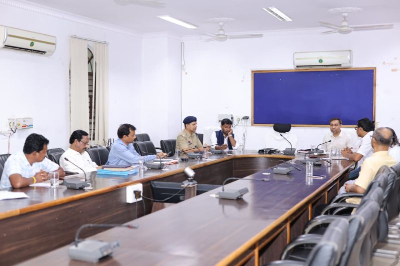 जशपुर में बड़ा फैसला! अत्याचार पीड़ितों को राहत में अब नहीं होगी देरी, समिति ने दिए कड़े निर्देश और तय की नियमित मॉनिटरिंग