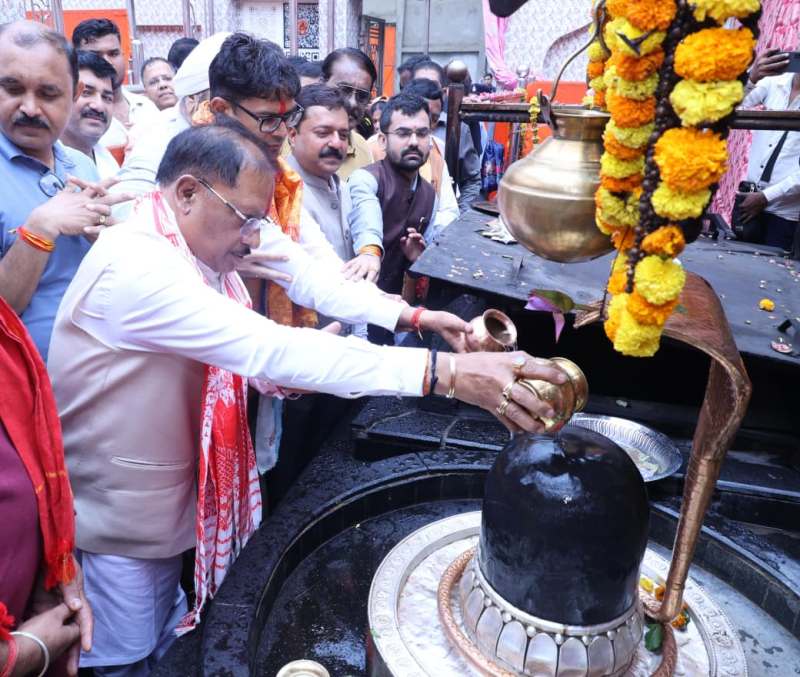 गुरु पूर्णिमा पर सत्यनारायण बाबा धाम पहुंचे मुख्यमंत्री साय, भोलेनाथ से प्रदेश की खुशहाली का मांगा आशीर्वाद
