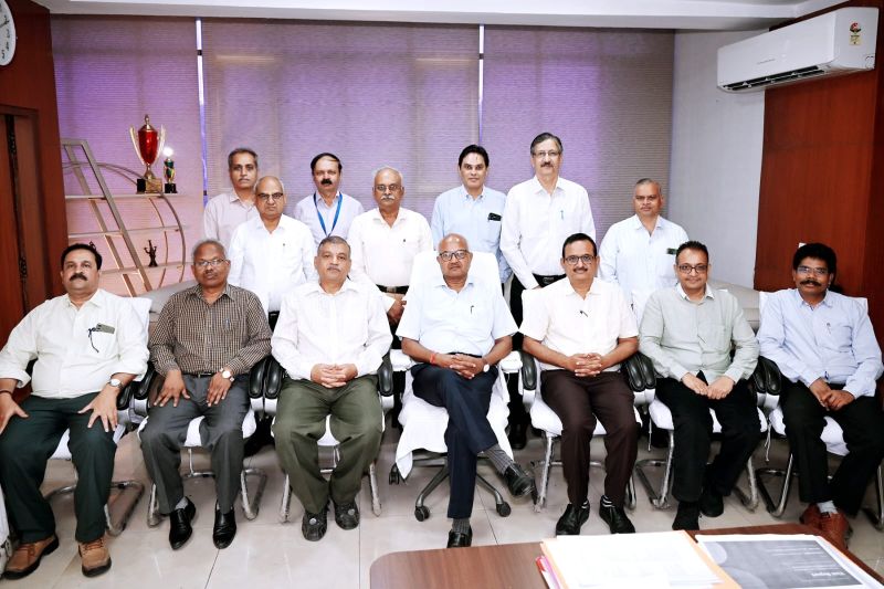 सम्मान, गौरव और भावनाओं के बीच विदा हुए पावर कंपनी के सात अधिकारी-कर्मचारी, मुख्य अभियंता साव और देवांगन सहित सेवानिवृत्त कर्मियों का हुआ गरिमामय सम्मान