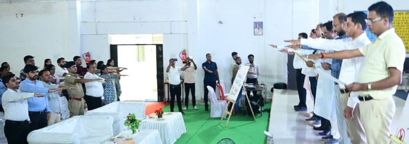 डोंगरिया में हजारों युवाओं ने लिया नशामुक्त भारत का संकल्प, विधायक प्रणव कुमार मरपची ने किया राष्ट्र निर्माण में सक्रिय भागीदारी का आह्वान
