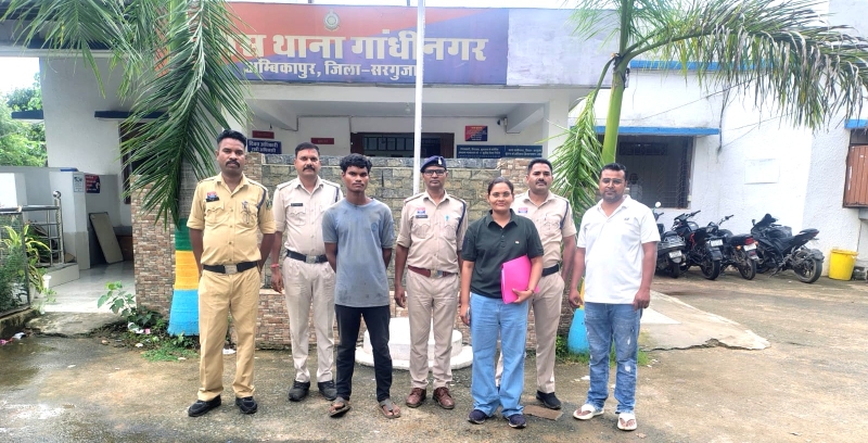प्यार और शादी का झूठा वादा बना साजिश ! नाबालिग से दुष्कर्म के आरोप में युवक गिरफ्तार, पुलिस ने वारदात में इस्तेमाल मोटरसाइकिल भी की जब्त.