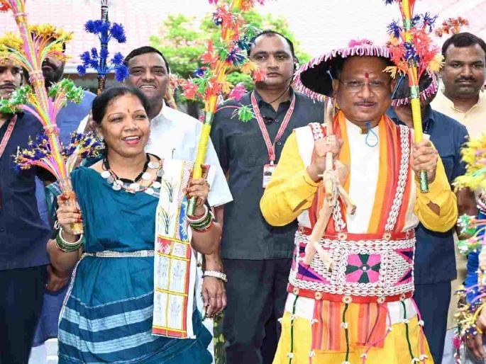 छत्तीसगढ़ के लोक कलाकारों के लिए बड़ी सौगात: मुख्यमंत्री लोक कलाकार प्रोत्साहन योजना-2026 के आवेदन शुरू, चयनित कलाकारों को हर वर्ष 12 से 24 हजार रुपये की आर्थिक सहायता