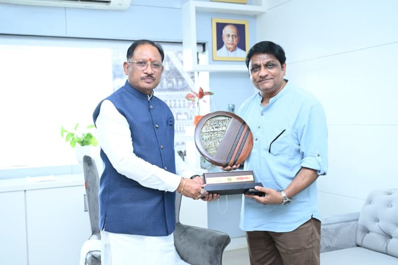 बस्तर के बच्चों की प्रतिभा को नई उड़ान, ‘मुस्कुराता बस्तर’ अभियान की मुख्यमंत्री विष्णुदेव साय ने की सराहना, रचनात्मक शिक्षा और कला को बताया उज्ज्वल भविष्य की मजबूत नींव