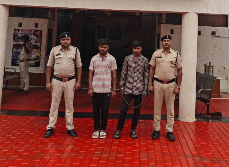 रायपुर में नाबालिग से छेड़छाड़ और मारपीट से मचा हड़कंप! दो आरोपियों ने किया पीछा, विरोध पर परिवार से भिड़े—एक गिरफ्तार, दूसरा फरार