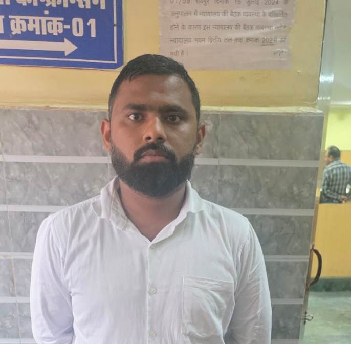 कार से कुचलकर हत्या का सनसनीखेज मामला: पुलिस की लगातार कार्रवाई से घिरा आरोपी, भरत मंगनानी ने कोर्ट में किया सरेंडर