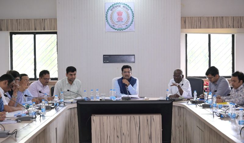 शहरों की सफाई से विकास तक अब सीधी निगरानी! प्रमुख सचिव सोनमणि बोरा ने अधिकारियों को दिए सख्त निर्देश, बाजारों की सफाई और जनभागीदारी पर रहेगा फोकस