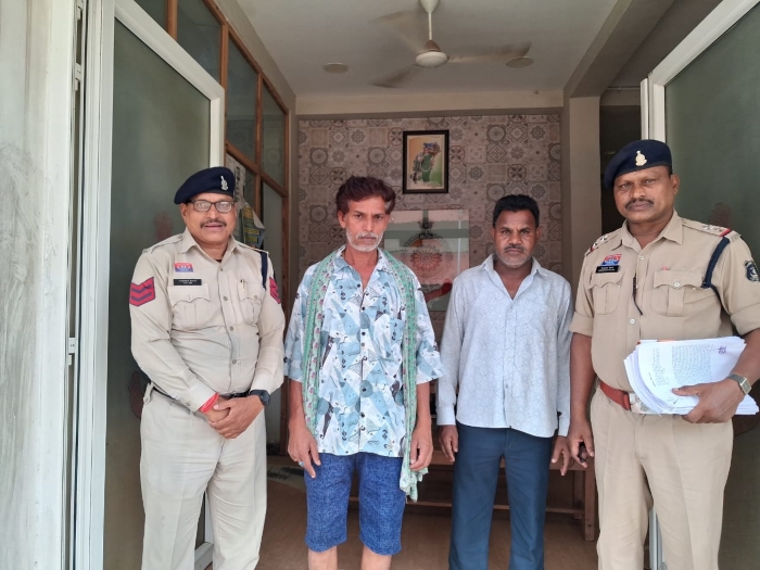 फर्जी पहचान से करोड़ों की जमीन बेचने का खेल बेनकाब! कुम्हली भूमि प्रकरण में लंबे समय से फरार 2 आरोपी पाटन पुलिस की घेराबंदी में गिरफ्तार