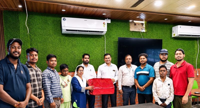 प्रशासनिक फेरबदल के बीच जशपुर से गरियाबंद पहुंचे बिसे कुमार रात्रे! कार्यमुक्ति पर सहकर्मियों ने याद किया सहयोग और सौहार्दपूर्ण कार्यकाल