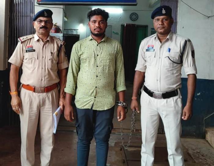 तालाब से 4 भैंसें चुराईं, नागपुर में बेचकर बांटी रकम! सिमगा पुलिस ने कड़ी जोड़ते हुए गिरोह के एक और आरोपी को दबोचा, ₹2,500 नगद जब्त