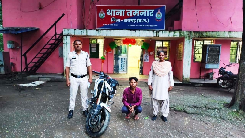 तमनार में दो चोरियों का सनसनीखेज खुलासा : 6 नाबालिग सहित 7 आरोपी गिरफ्तार, चोरी की बाइक बरामद, दुकान से नगदी और हजारों का सामान भी हुआ था चोरी.