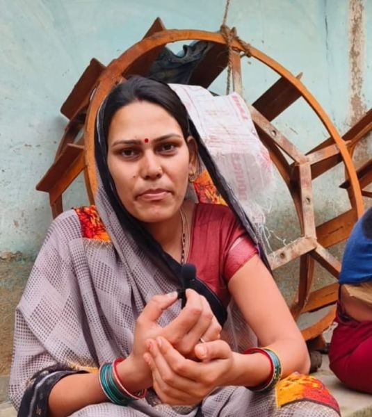 रक्षाबंधन से पहले विष्णु भैया का बहनों को खुशियों का उपहार : महतारी वंदन योजना की 30वीं किस्त से वर्षा राठौर के चेहरे पर खिली मुस्कान, बोलीं—“विष्णु भैया ने हमारी खुशियां दोगुनी कर दीं”