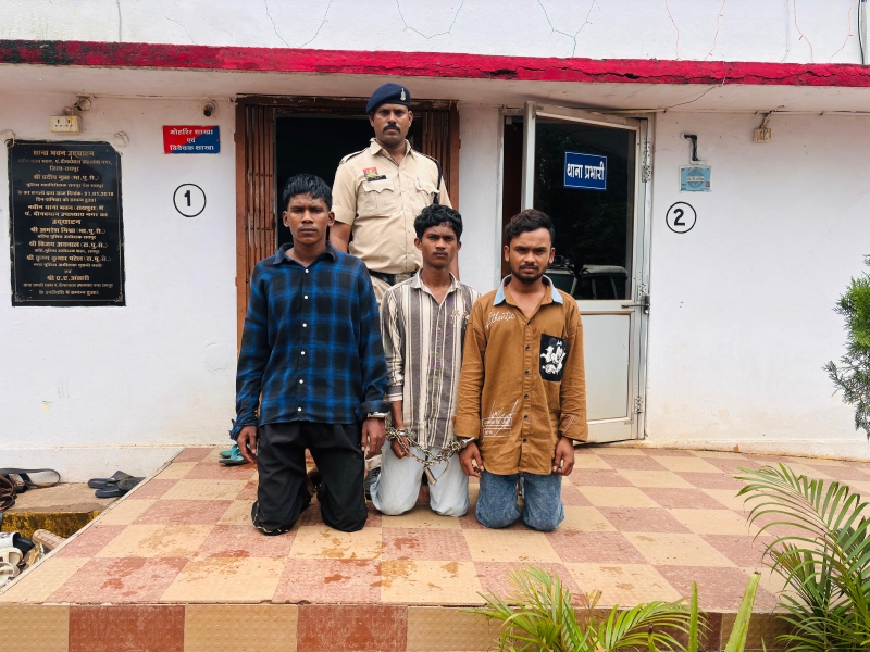 आधी रात खूनी खेल! मामूली विवाद के बाद 20 वर्षीय युवक की चाकू मारकर हत्या, 2 नाबालिग समेत 5 आरोपी पुलिस गिरफ्त में