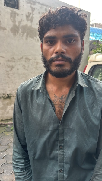 पुरानी रंजिश में युवक पर चाकू से जानलेवा वार! रायपुर के डुंडा में सनसनी, मुजगहन पुलिस ने महज दो घंटे में आरोपी मनोज साहू को दबोचा, चाकू बरामद