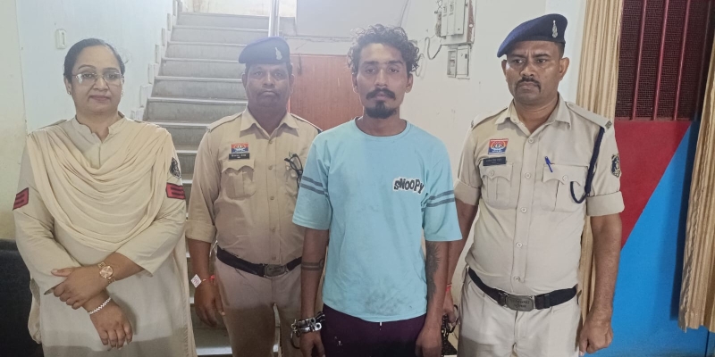 पहले शादी का भरोसा, फिर जाति का हवाला देकर इनकार! युवती की शिकायत पर चकरभाठा पुलिस का एक्शन, आरोपी रंजीत गिरी गोस्वामी गिरफ्तार, न्यायिक रिमांड पर जेल