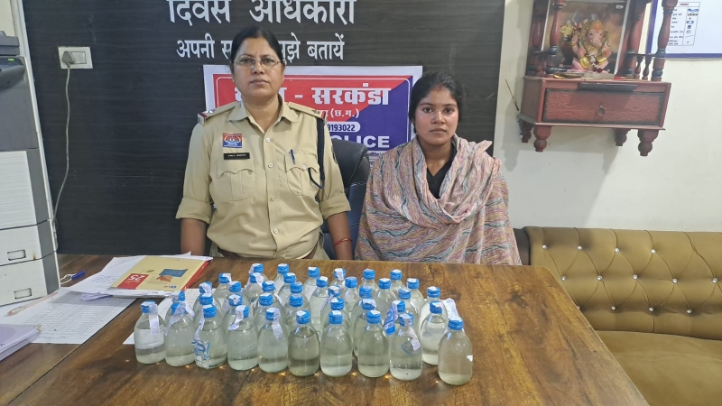 चिंगराजपारा में अवैध शराब बिक्री पर सरकंडा पुलिस का शिकंजा, 40 पाव देशी शराब के साथ महिला गिरफ्तार—₹630 बिक्री रकम भी बरामद