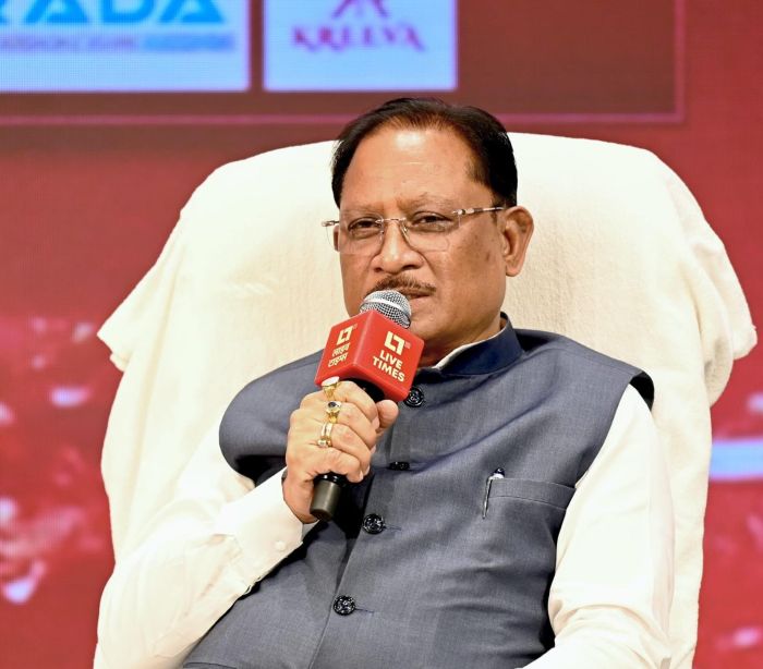 सवा 8 लाख करोड़ का निवेश, 18 लाख PM आवास और 6 लाख छात्रों को AI ट्रेनिंग! CM साय ने गिनाईं विकास की बड़ी तस्वीरें, बोले—2047 तक नया छत्तीसगढ़ तैयार