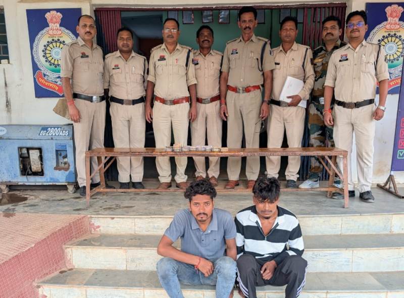 कपड़े की दुकान में 2 लाख की चोरी का पुलिस ने किया पर्दाफाश, डॉग ‘कोका’ सीधे पहुंचा आरोपियों के घर; पूरी रकम से ज्यादा कैश बरामद