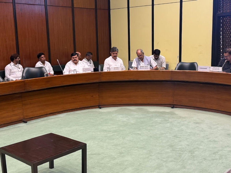 कोयले की किल्लत से लेकर पावर प्लांट ट्रिप तक पर चिंता! सांसद बृजमोहन अग्रवाल ने छत्तीसगढ़ में सौर-नवीकरणीय ऊर्जा को बढ़ावा देने की पैरवी की